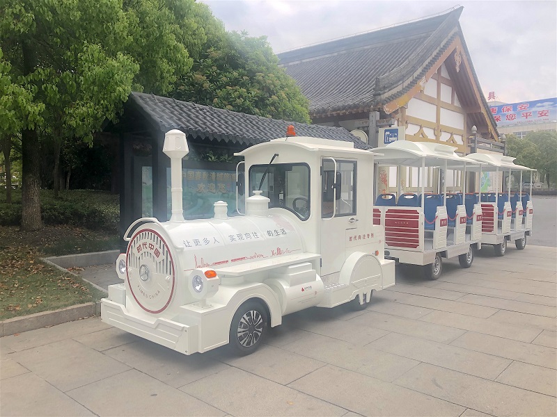 多靈電動(dòng)觀光車 多靈電動(dòng)觀光車